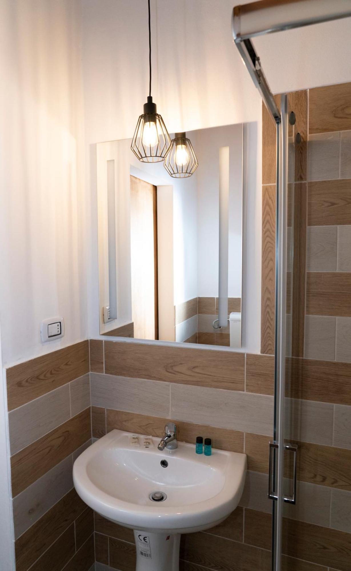 פלרמו Politeama Apartment Home מראה חיצוני תמונה